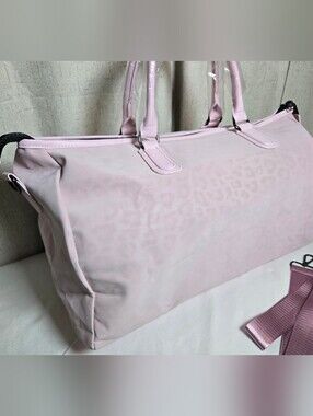 Privata Light Pink Leopard-Print Weekender Bag NEW COA